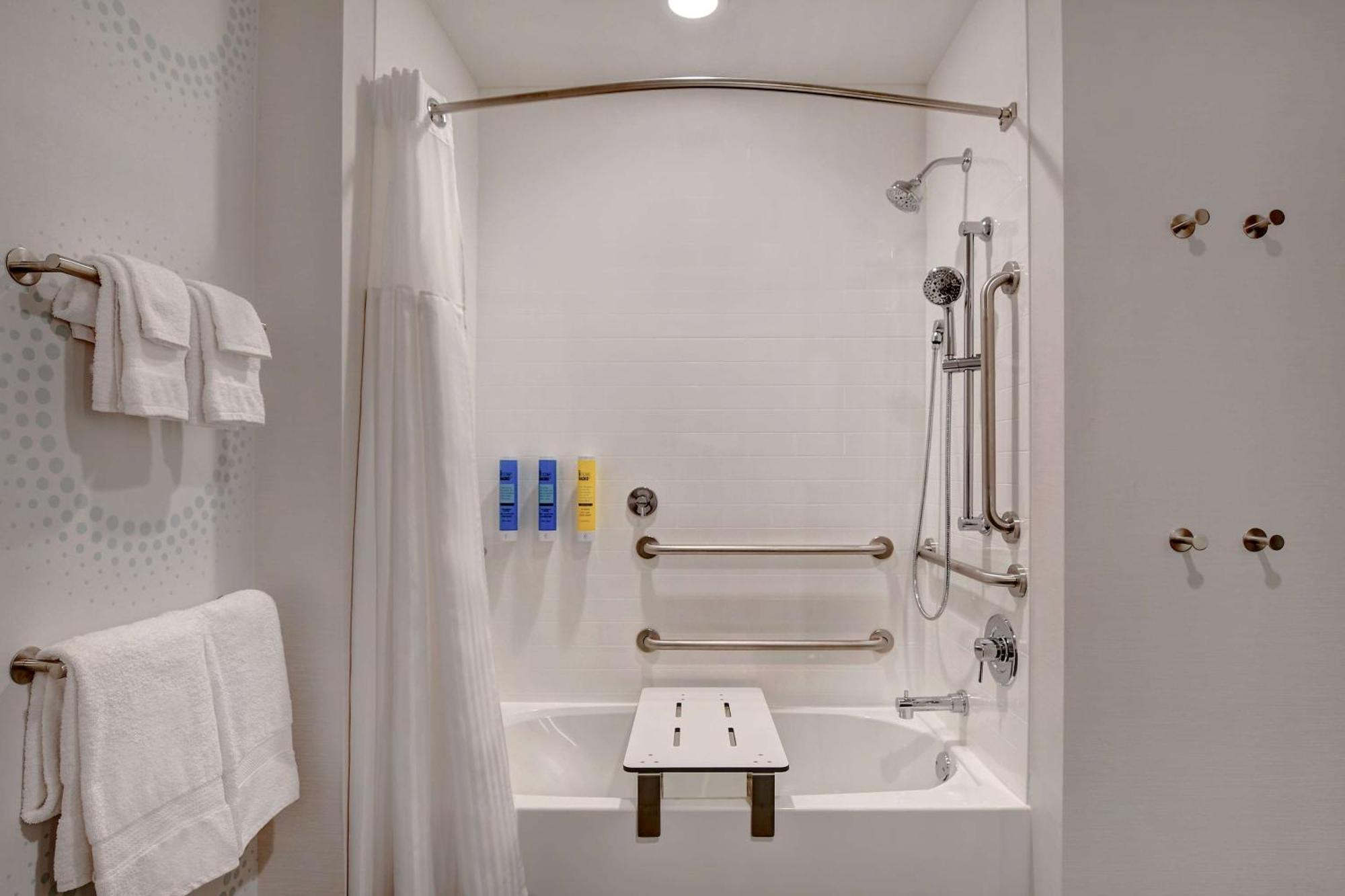 Hotel Tru By Hilton Columbia Greystone Esterno foto